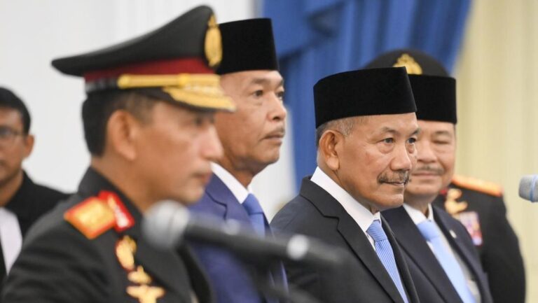 hokipalace - Mensesneg Tegaskan Negara Kuat Butuh Polisi yang Kuat di Tengah Isu Polri di Bawah Kementerian